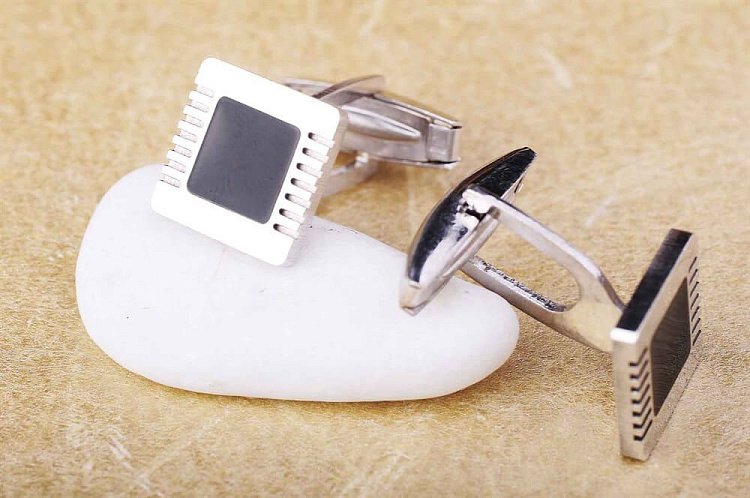 Запонки з емаллю 25030 від ювелірного магазину Онікс - 1