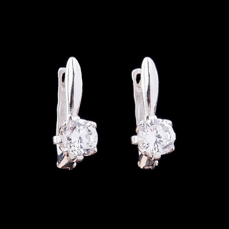 Серебряные серьги с фианитами 121270 - 2 Серебряные серьги с фианитами 121270 от ювелирного магазина Оникс - 2