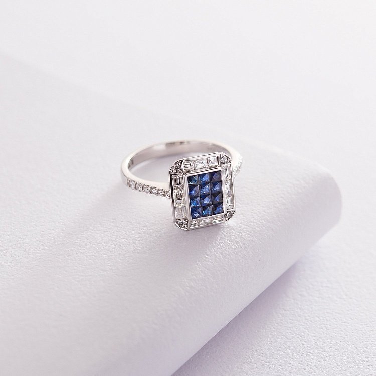 Золота каблучка з діамантами і сапфірами кб0307di Золота каблучка з діамантами і сапфірами кб0307di від ювелірного магазину Онікс