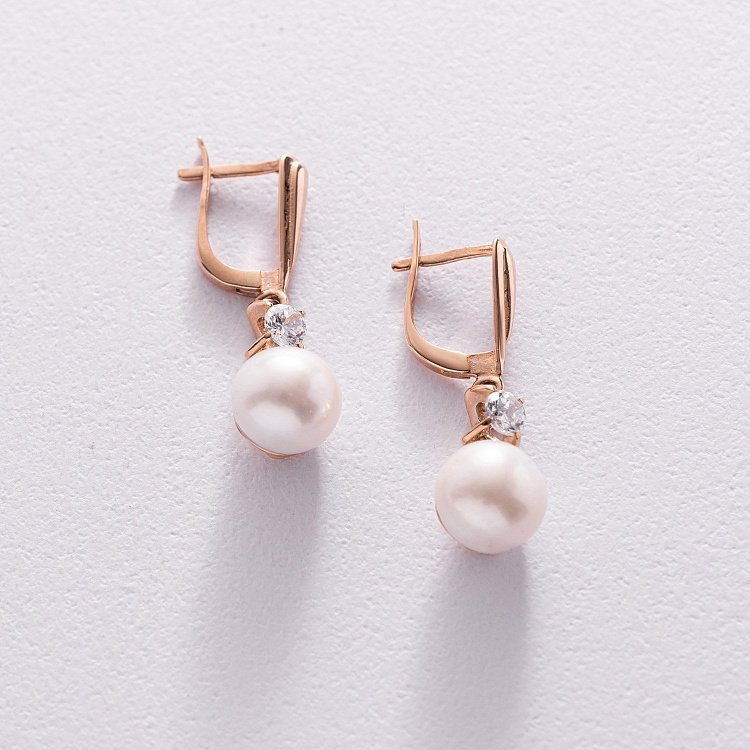 Золоті сережки з фіанітами і культ. прісн. перлами с01413 від ювелірного магазину Онікс - 2