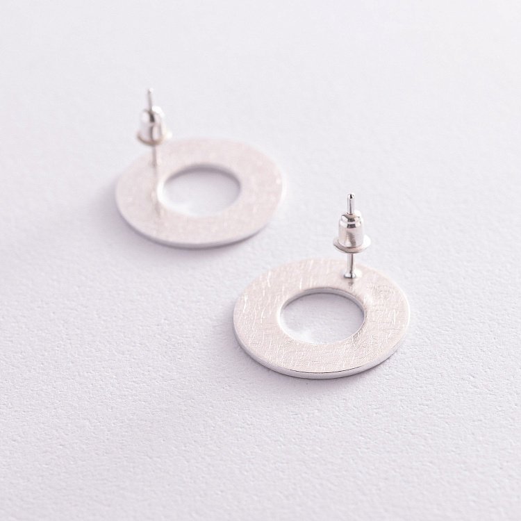 Серебряные серьги - пусеты "Матовые" 123156 от ювелирного магазина Оникс - 3