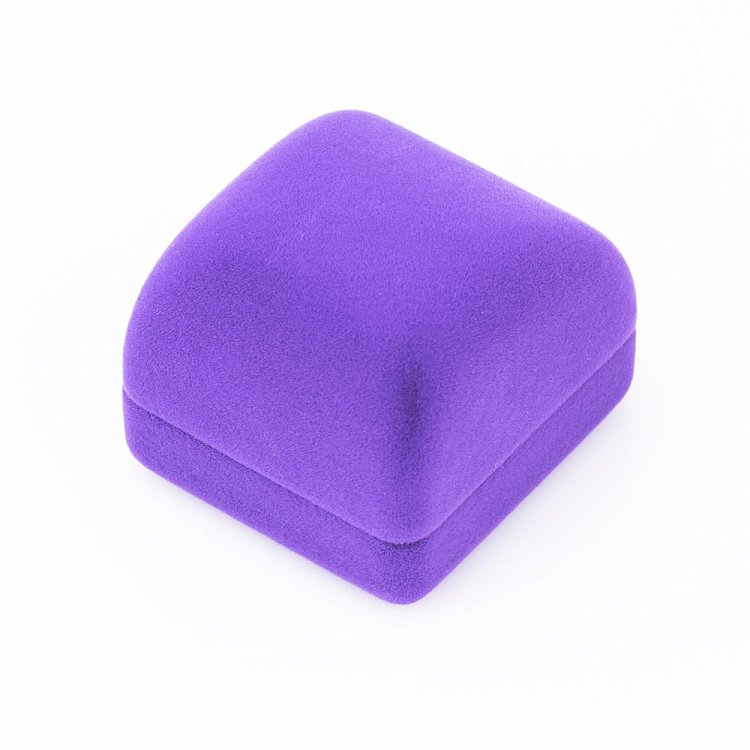 Футляр для украшений сф3002 Футляр для украшений сф3002 от ювелирного магазина Оникс