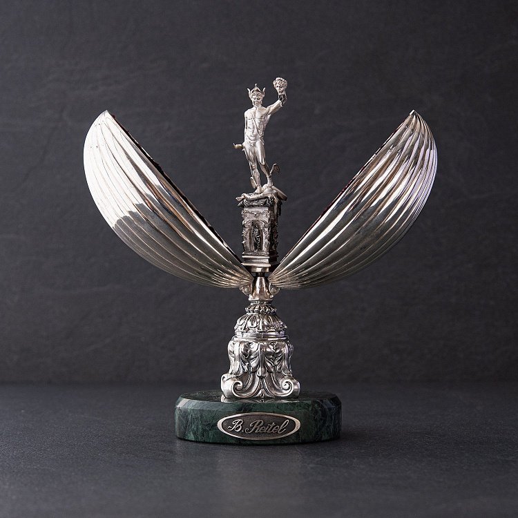 Серебряная фигура ручной работы 23156 от ювелирного магазина Оникс