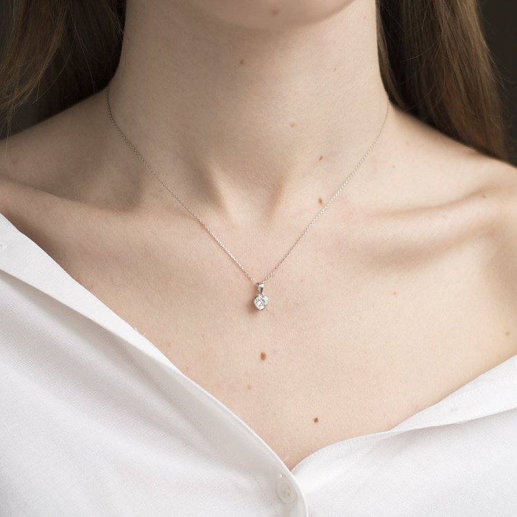 Серебряный кулон "Сердечко" (фианит) 132781 от ювелирного магазина Оникс - 2