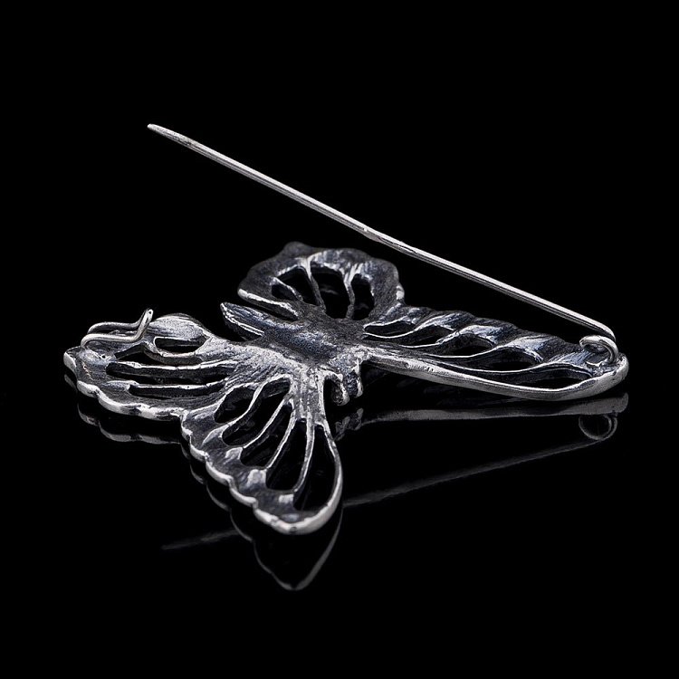 Серебряная брошь "Бабочка" 16048 от ювелирного магазина Оникс - 1