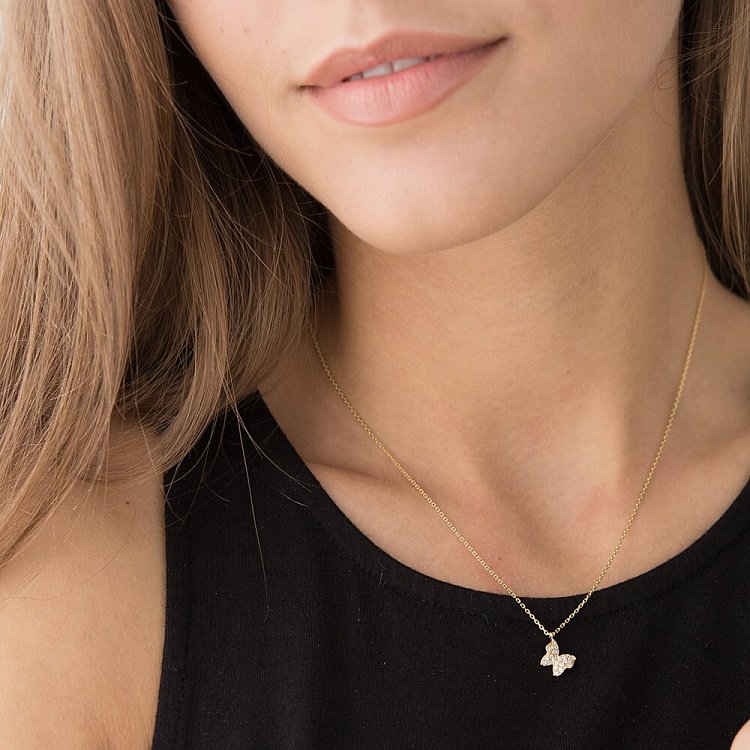 Золотое колье "Бабочка" с фианитами кол00746 от ювелирного магазина Оникс