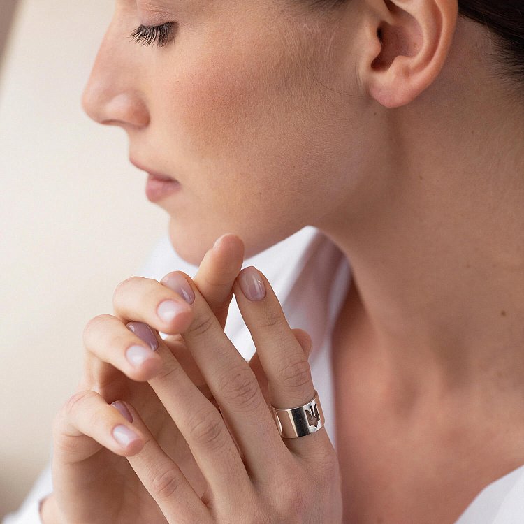 Серебряное кольцо "Герб Украины - Тризуб" 112676 от ювелирного магазина Оникс - 13