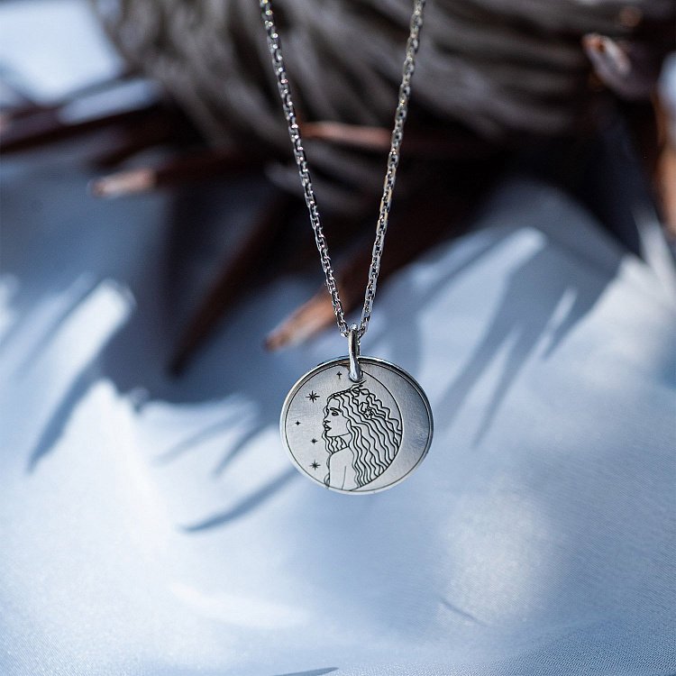 Серебряный кулон "Муза" 132724муза от ювелирного магазина Оникс - 3