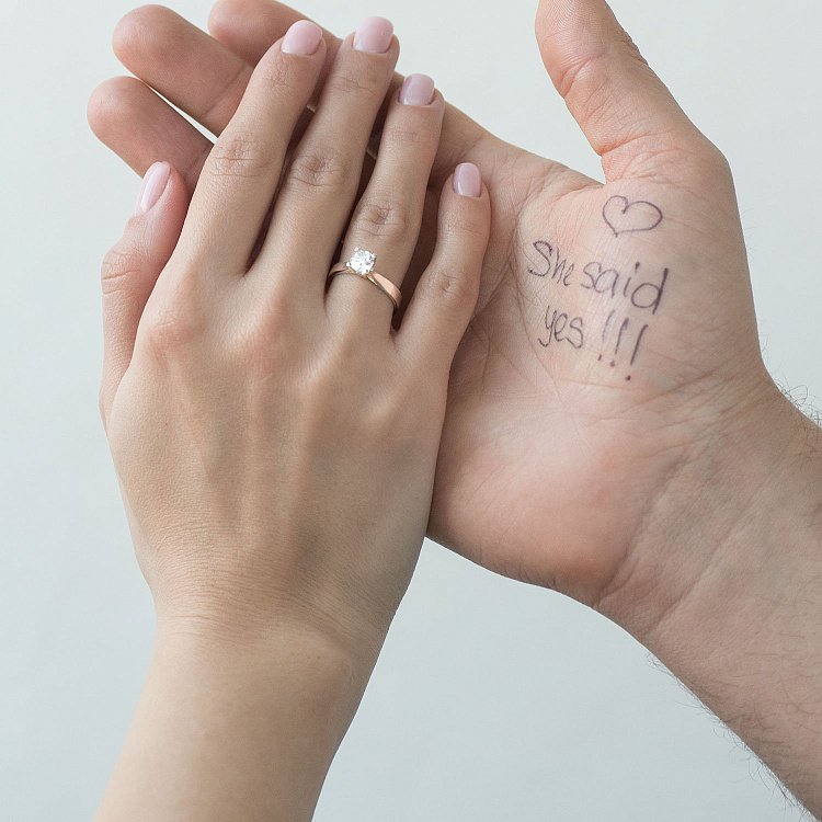 Серебряное кольцо с фианитом 111028 от ювелирного магазина Оникс - 5