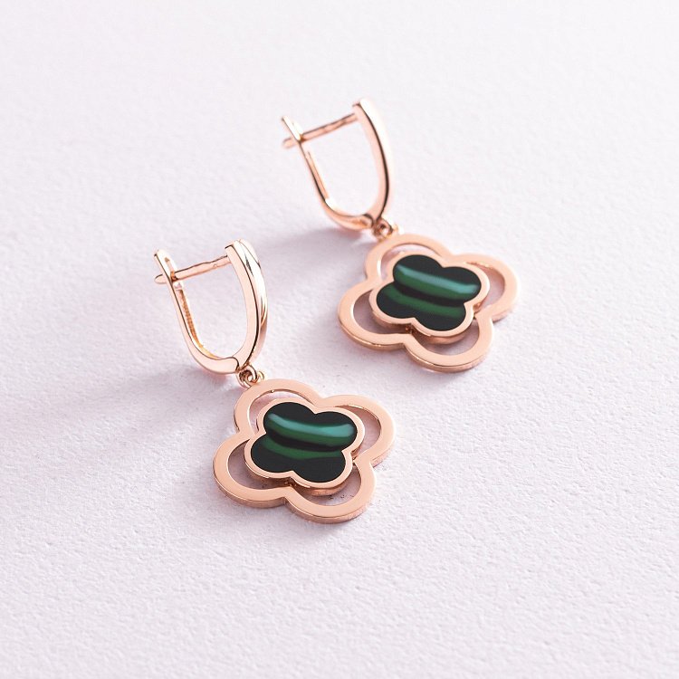 Сережки "Конюшина" в червоному золоті (емаль) с07662 від ювелірного магазину Онікс