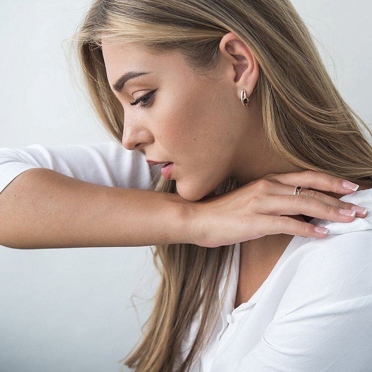 Золотое кольцо (дымчатый кварц, фианиты) к05662 от ювелирного магазина Оникс - 4