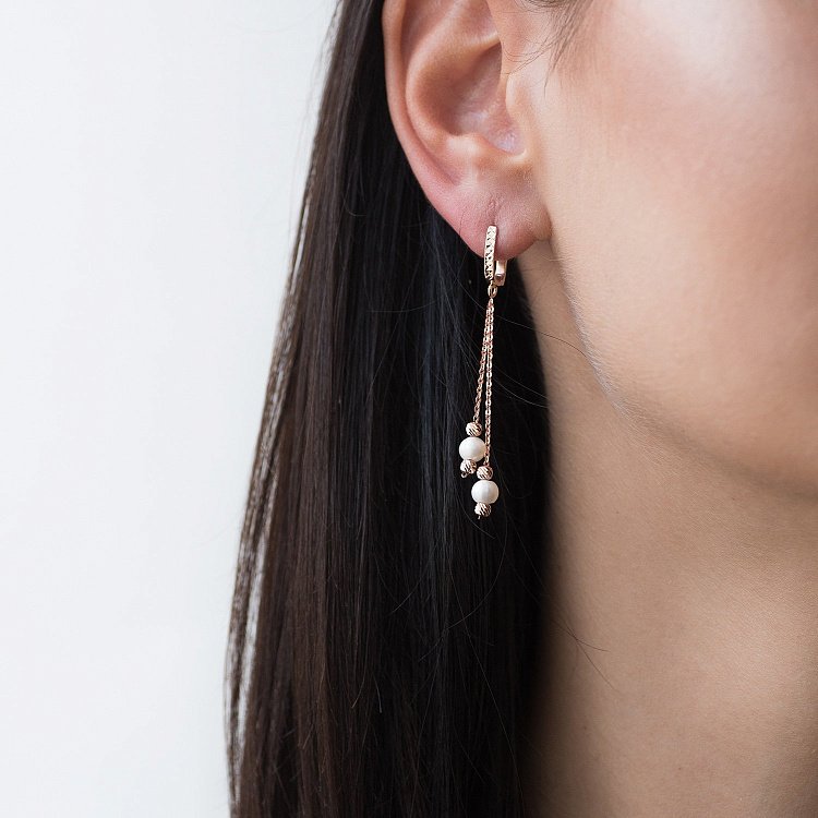 Золоті сережки Перли на ланцюжку с05677 від ювелірного магазину Онікс - 3