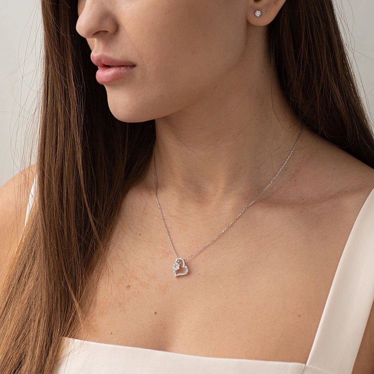 Золотой кулон "Сердце" с бриллиантами пкит111 - 1 Золотой кулон "Сердце" с бриллиантами пкит111 от ювелирного магазина Оникс - 1