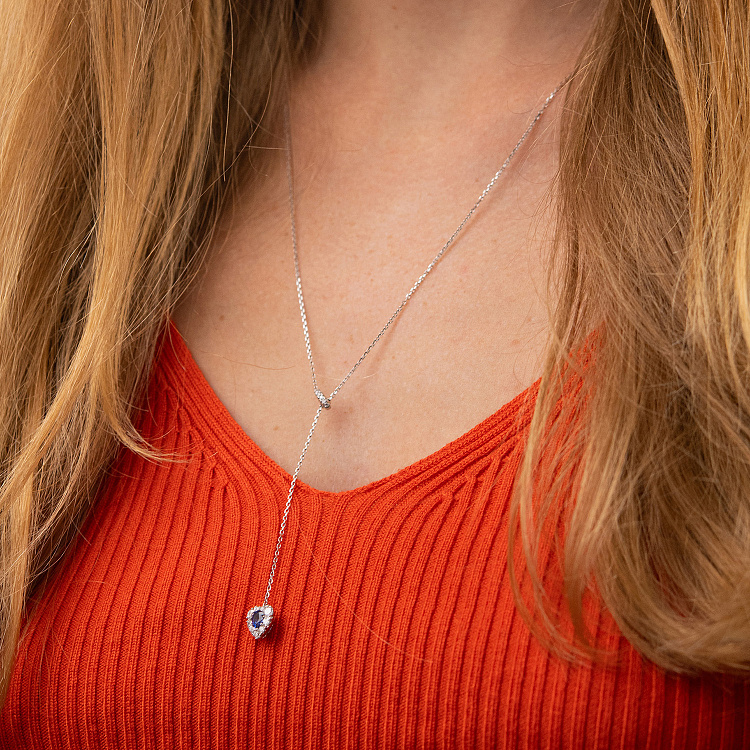 Золотое колье - галстук "Сердечко" с бриллиантами и сапфиром колб0145mi от ювелирного магазина Оникс - 1