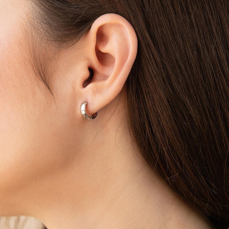 Сережки - кільця у сріблі 7074 від ювелірного магазину Онікс - 1