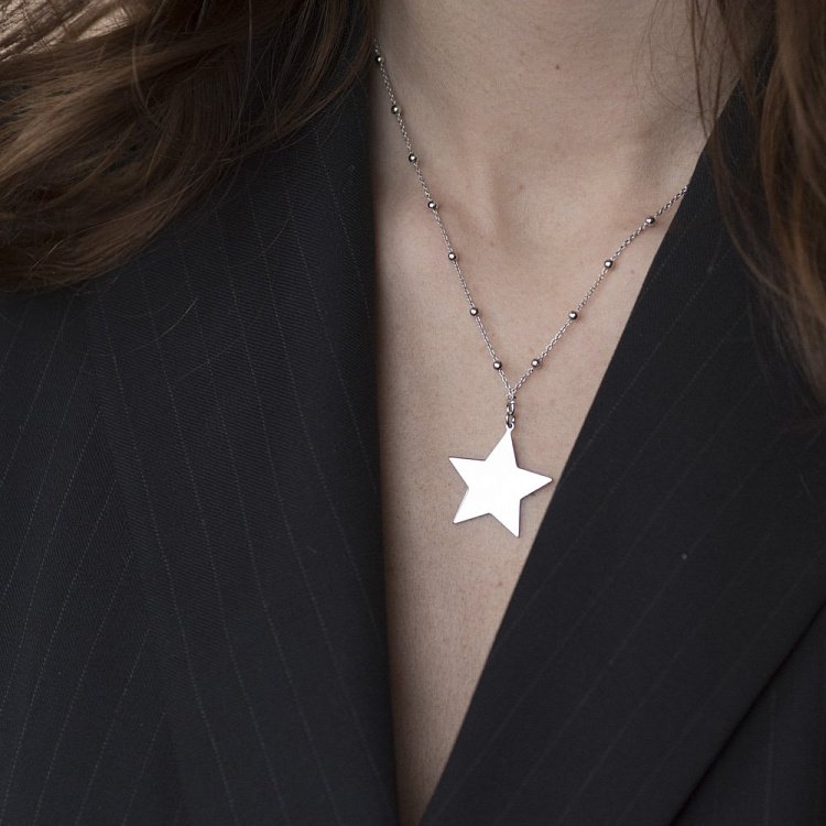 Серебряное колье "Звезда" 18612 от ювелирного магазина Оникс