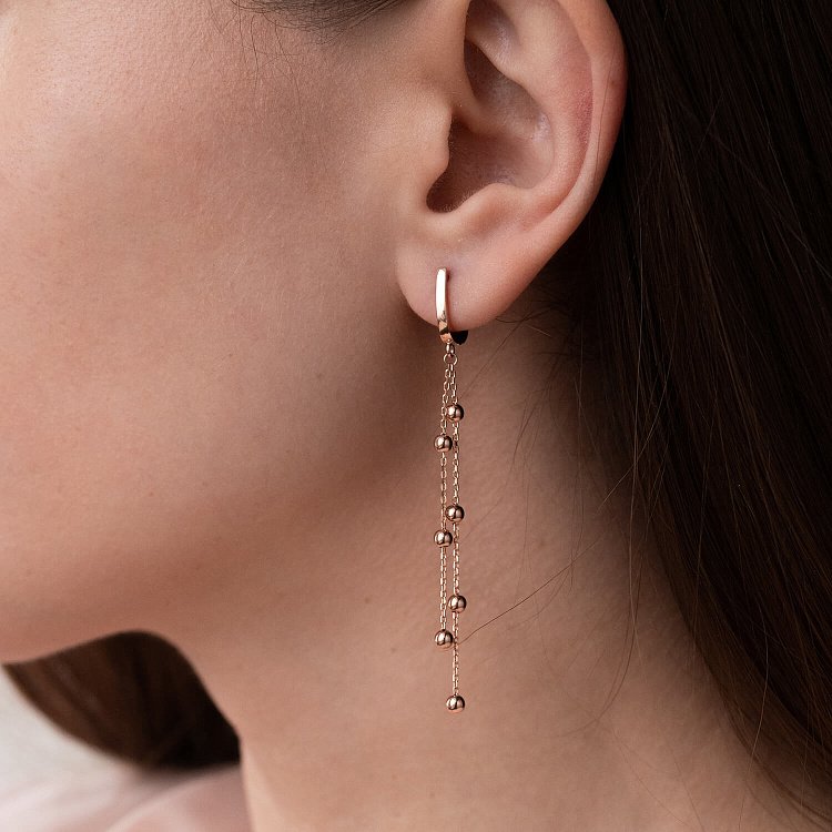 Золотые серьги на цепочке с шариками с07770 от ювелирного магазина Оникс - 1