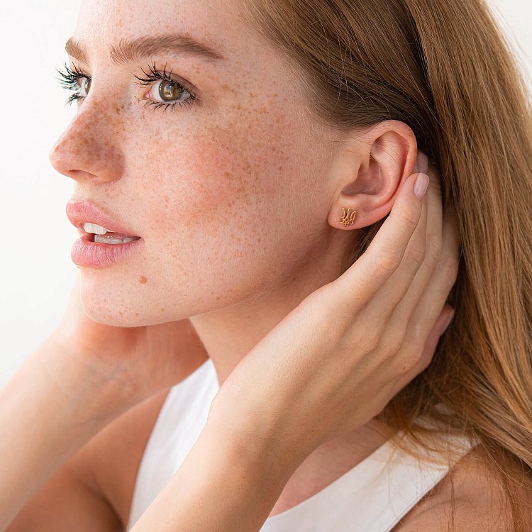 Золотые серьги - пусеты "Герб Украины - Тризуб" с07958 от ювелирного магазина Оникс - 7