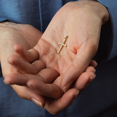 Хрестик у жовтому золоті (фіаніти) п04034 №2