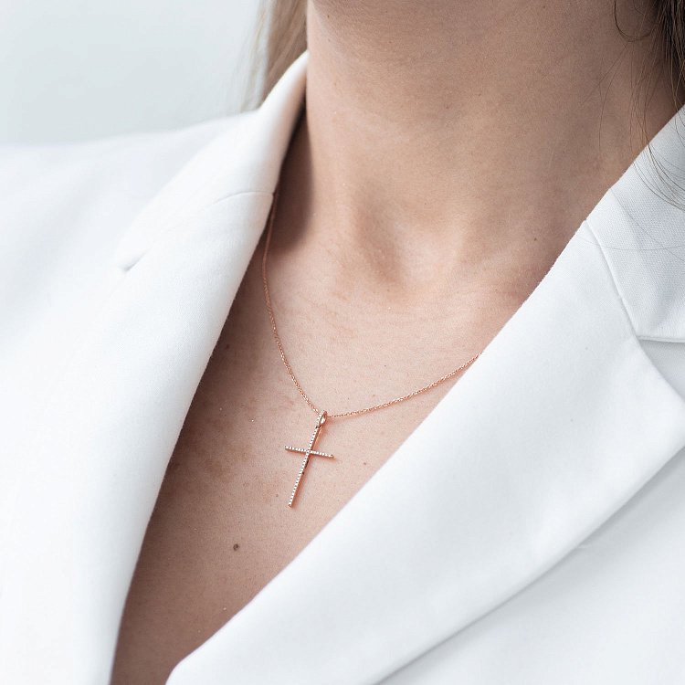 Золотой крестик с бриллиантами пб0036ch от ювелирного магазина Оникс - 1