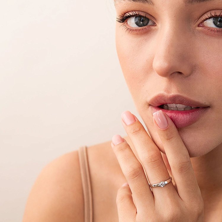 Золота заручальна каблучка з діамантом кб0355y від ювелірного магазину Онікс - 1