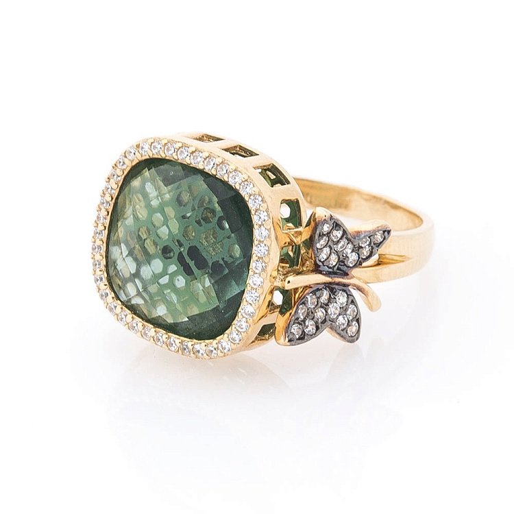 Золотое кольцо с бабочкой (фианиты) к05156 от ювелирного магазина Оникс