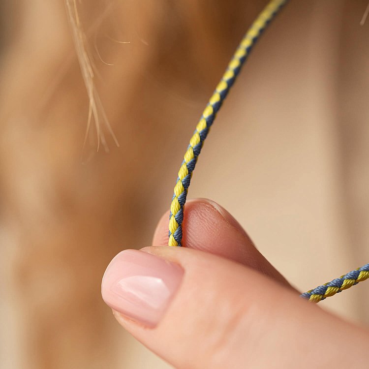 Патриотический ювелирный шнурок с серебряной застежкой 1020 от ювелирного магазина Оникс - 4