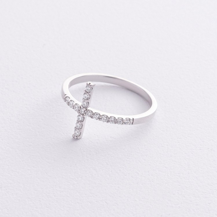 Срібна каблучка "Хрес﻿тик" з фіанітами 5032 від ювелірного магазину Онікс