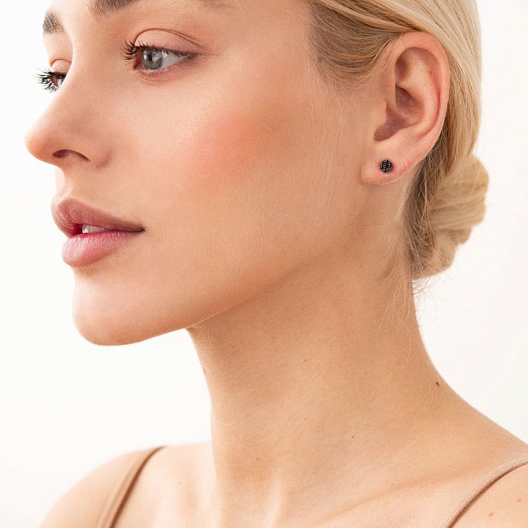 Золоті сережки "Квіточки" з чорними діамантами сб0355di від ювелірного магазину Онікс - 1