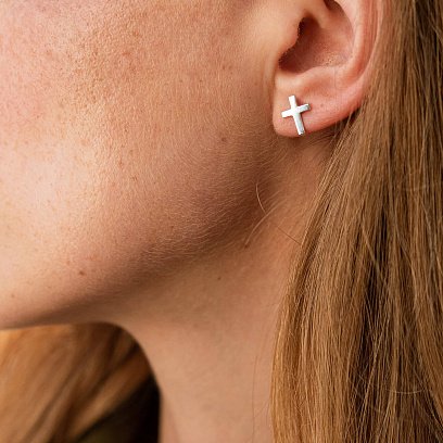 Золотые серьги-пусеты с крестиками с05340 №2