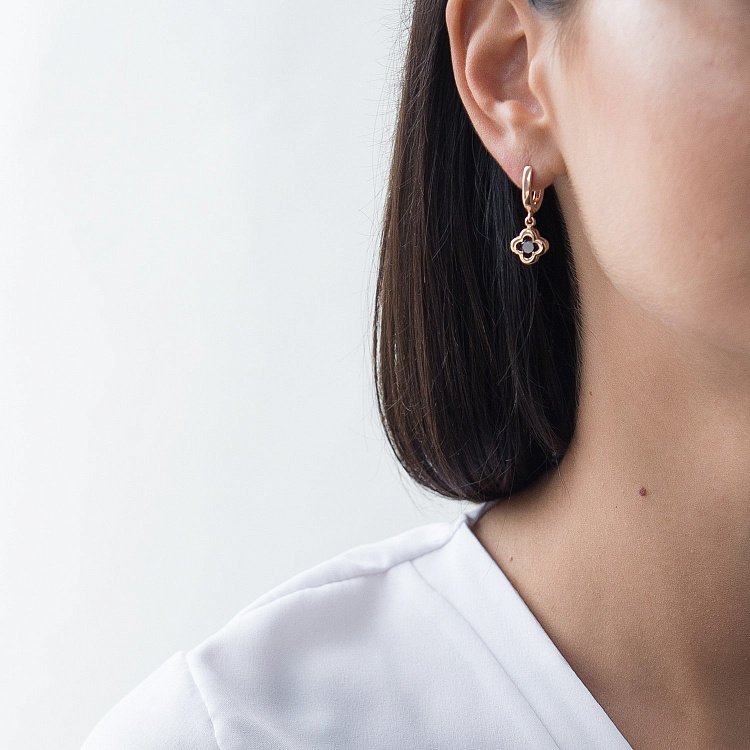 Золотые серьги "Клевер" с фианитом с04925 от ювелирного магазина Оникс - 4