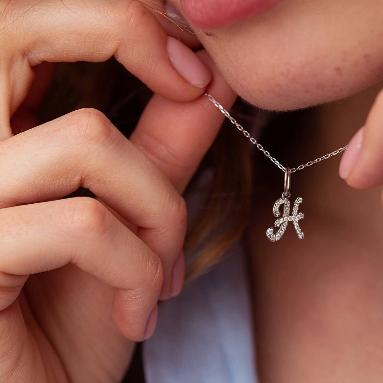 Золота підвіска "Літера Н" з діамантами пН від ювелірного магазину Онікс - 4