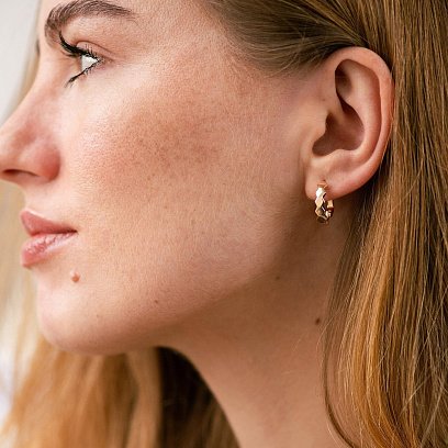 Серьги из красного золота на английской застежке с06385 №2