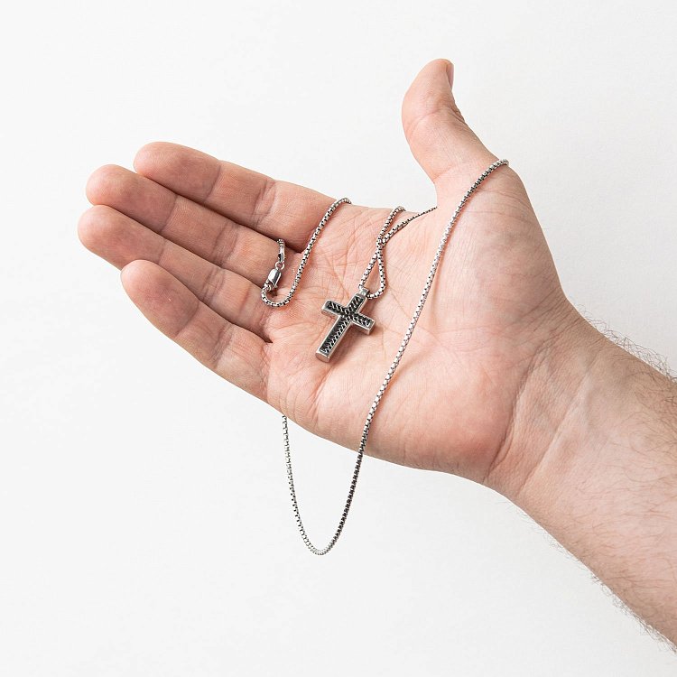 Мужское серебряное колье "Крест" ZANCAN EXC480-N от ювелирного магазина Оникс - 1