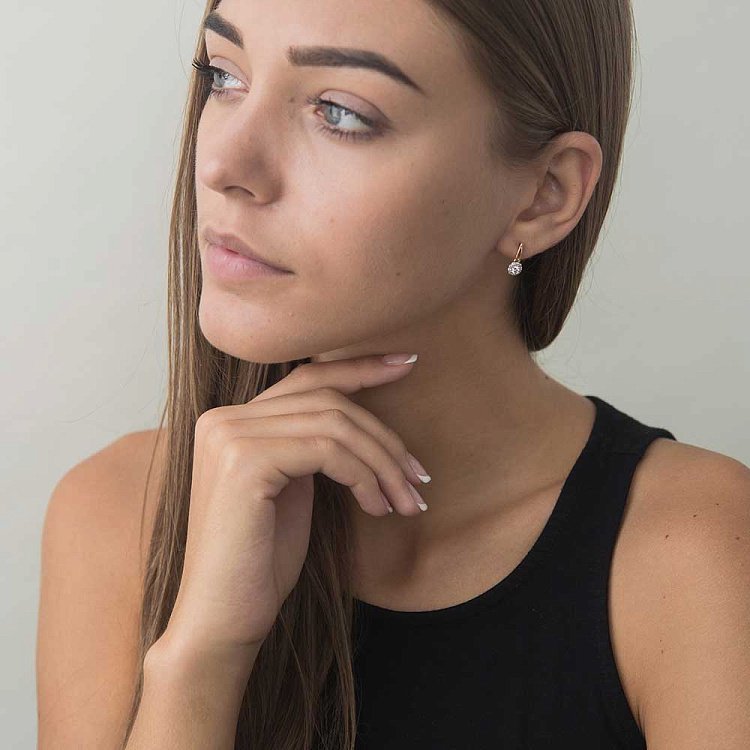 Золотые серьги с бриллиантами сб02772 от ювелирного магазина Оникс - 3