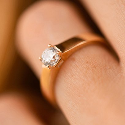 Помолвочное золотое кольцо с фианитом к07070 №2