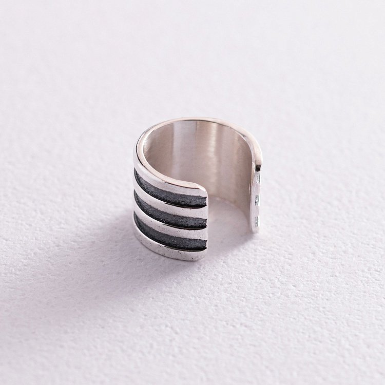 Серебряная серьга - каффа "Линии" 123107 от ювелирного магазина Оникс - 2