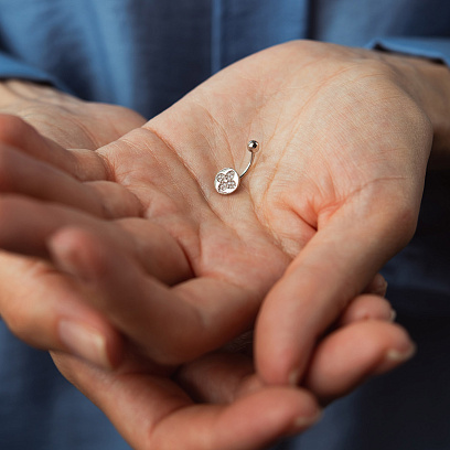 Срібний пірсинг у пупок "Конюшина" (фіаніти) 26015 №2