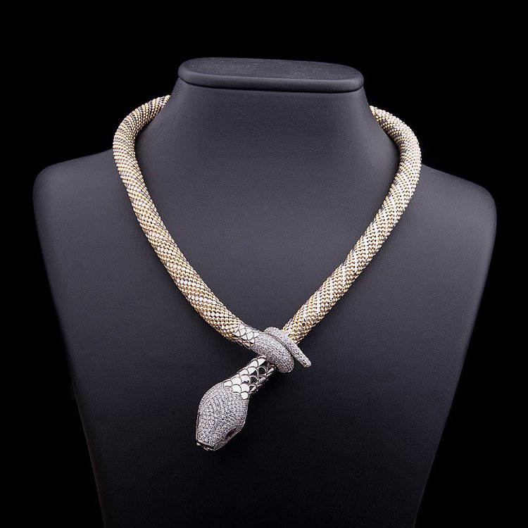 Ексклюзивне золоте кольє "Змія" з фіанітами кол00704 від ювелірного магазину Онікс