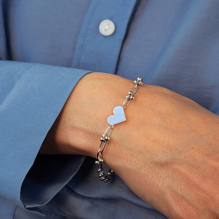 Браслет "Сердечко" в белом золоте б05665 от ювелирного магазина Оникс - 1