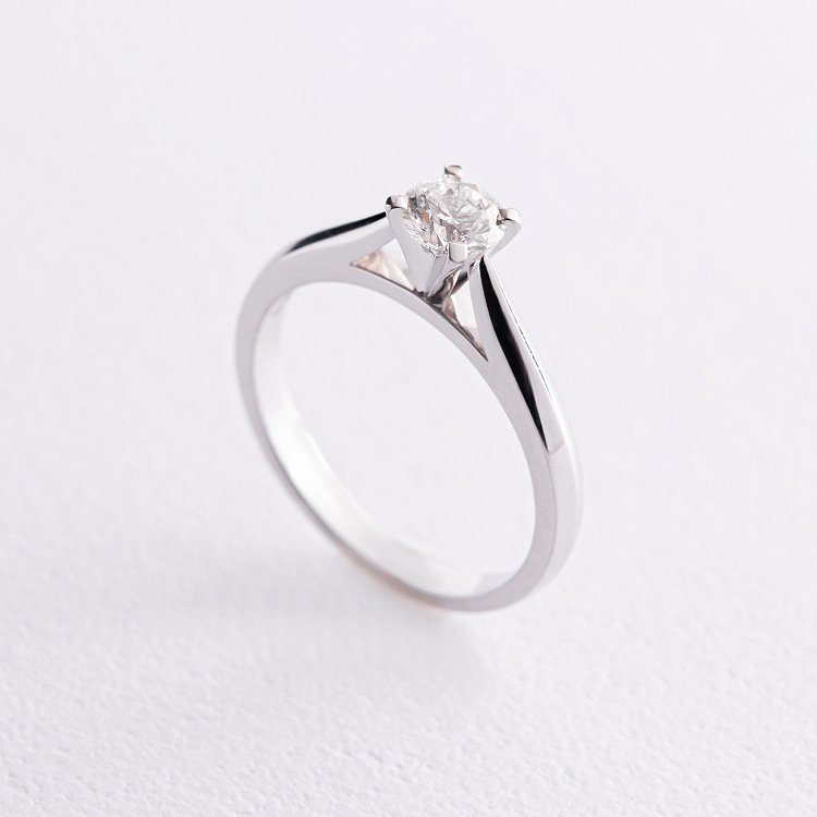 Заручальна золота каблучка з діамантом 24621121 від ювелірного магазину Онікс