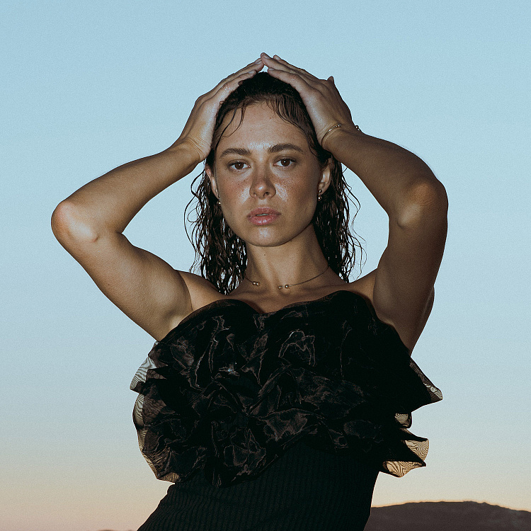 Серьги - пусеты "Margo" с шариками (желтое золото) с08241 от ювелирного магазина Оникс - 13