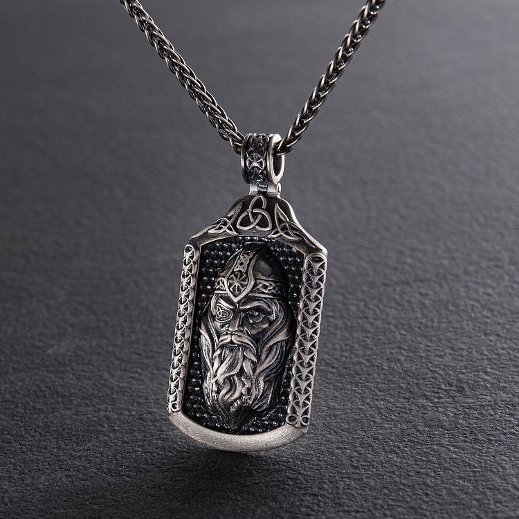 Серебряный кулон "Бог Один"  291 от ювелирного магазина Оникс