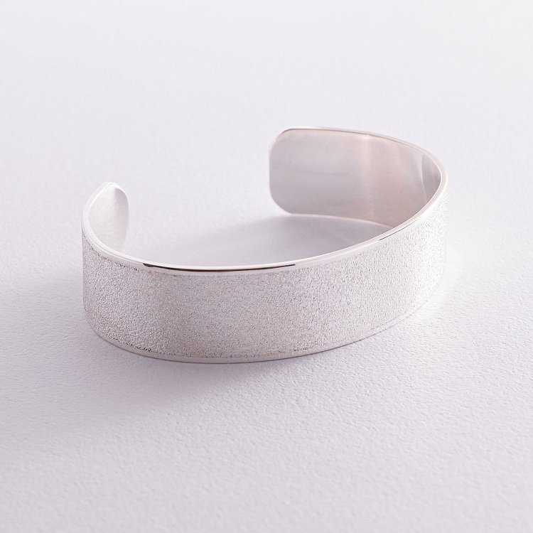 ﻿Жорсткий браслет "Зоряний пил" зі срібла 141594 від ювелірного магазину Онікс