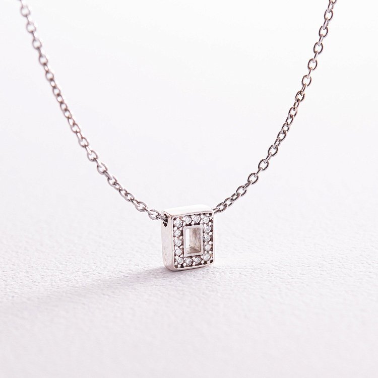 Срібне кольє з літерою "О" з фіанітами 1103 О від ювелірного магазину Онікс