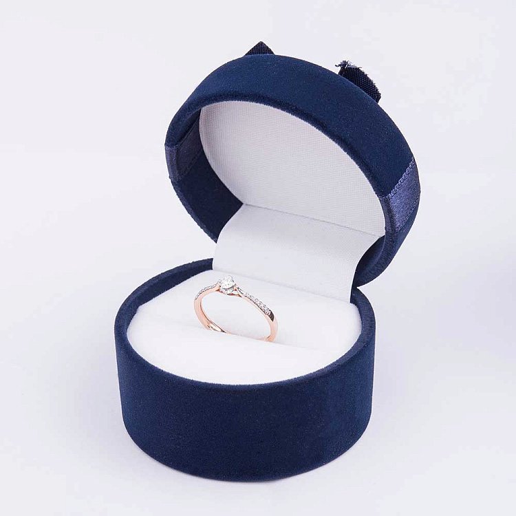 Золотое кольцо с бриллиантами кб0025 от ювелирного магазина Оникс - 3