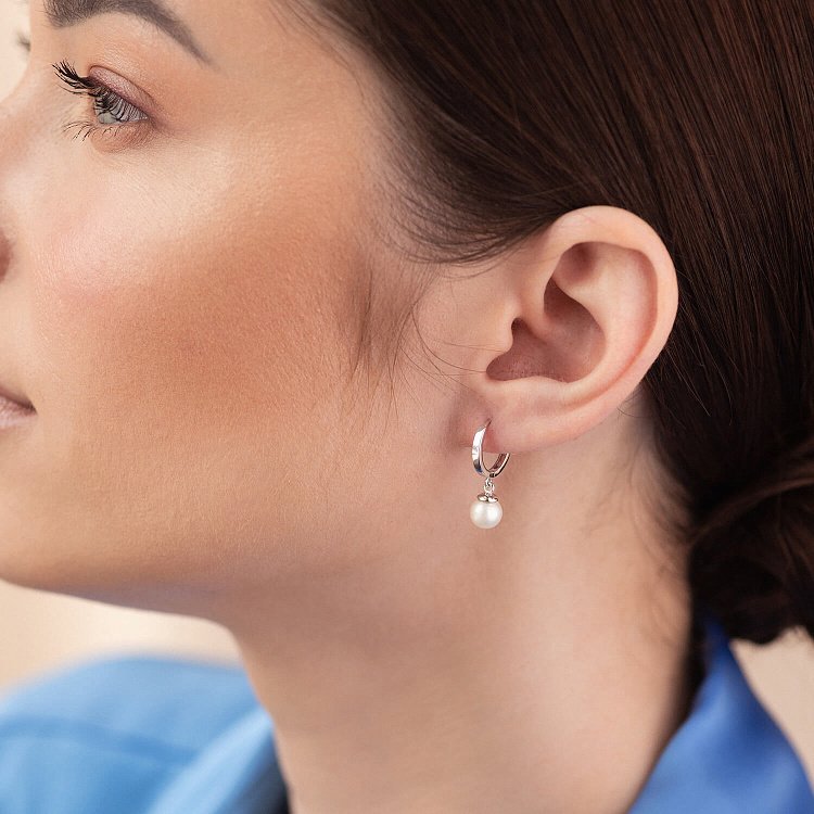 Серьги - кольца с жемчугом (белое золото) с08358 от ювелирного магазина Оникс - 2