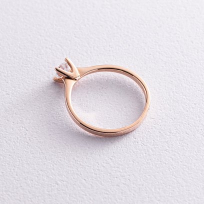 Золота заручальна каблучка (куб. циркон Swarovski) к06232