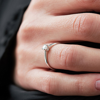 Заручальна золота каблучка з діамантом 101-10021(3.7) б №3