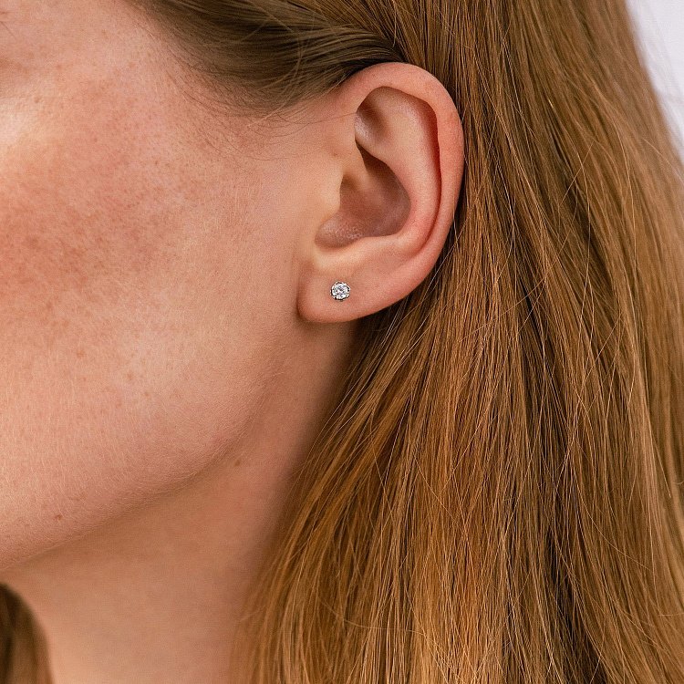 Серебряные серьги - пусеты (фианиты) 121893 от ювелирного магазина Оникс - 4